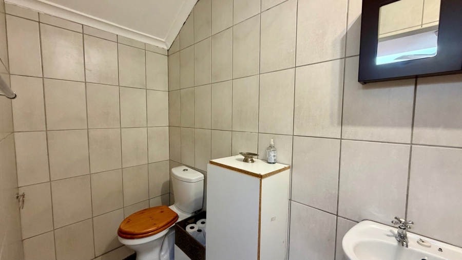 3 Bedroom Property for Sale in Stellenbosch Central Western Cape
